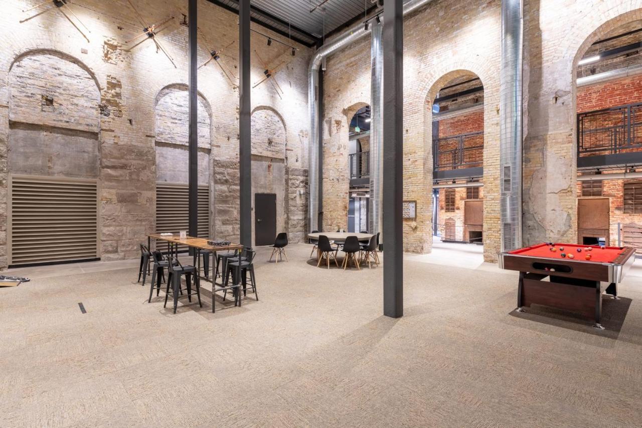 Brewery District Luxe 2Br Near Fiserv With Parking Milwaukee Exterior foto